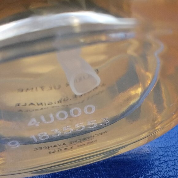 Kérastase  Elixir Ultime Hydrating Hair Oil for Dull Dry Hair 100ML - Picture 6 of 10